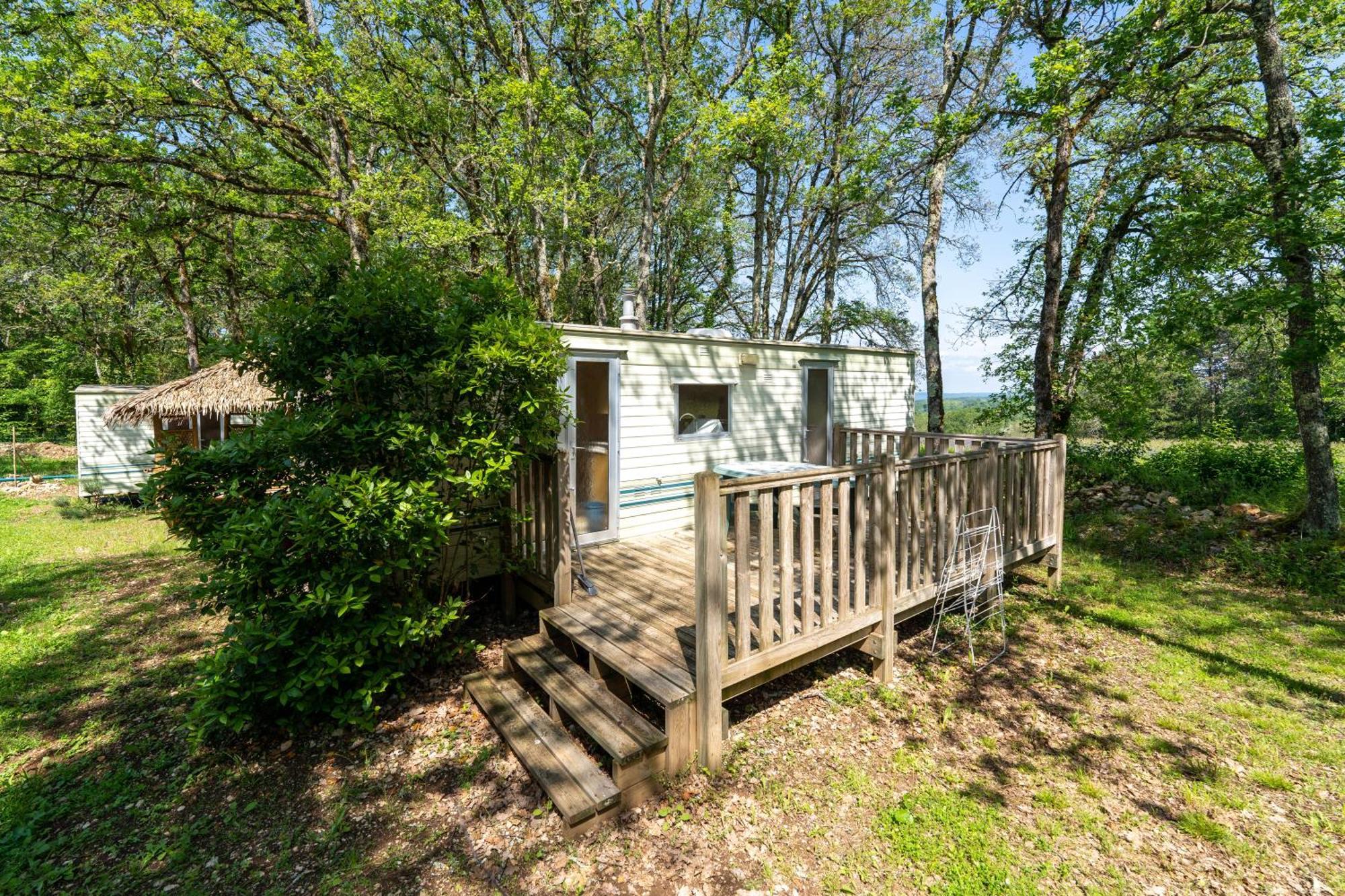 Camping Les Paillotes Payrac Exterior foto